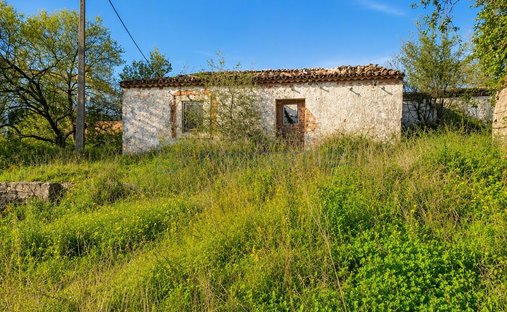 Land in Loule (Sao Clemente), Algarve, Portugal 1