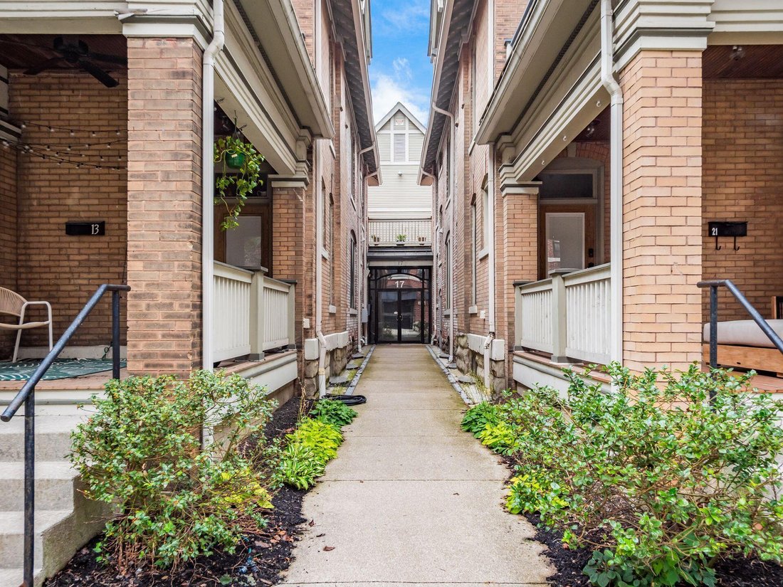 Condo in Columbus, Ohio, United States 2 - 18586496