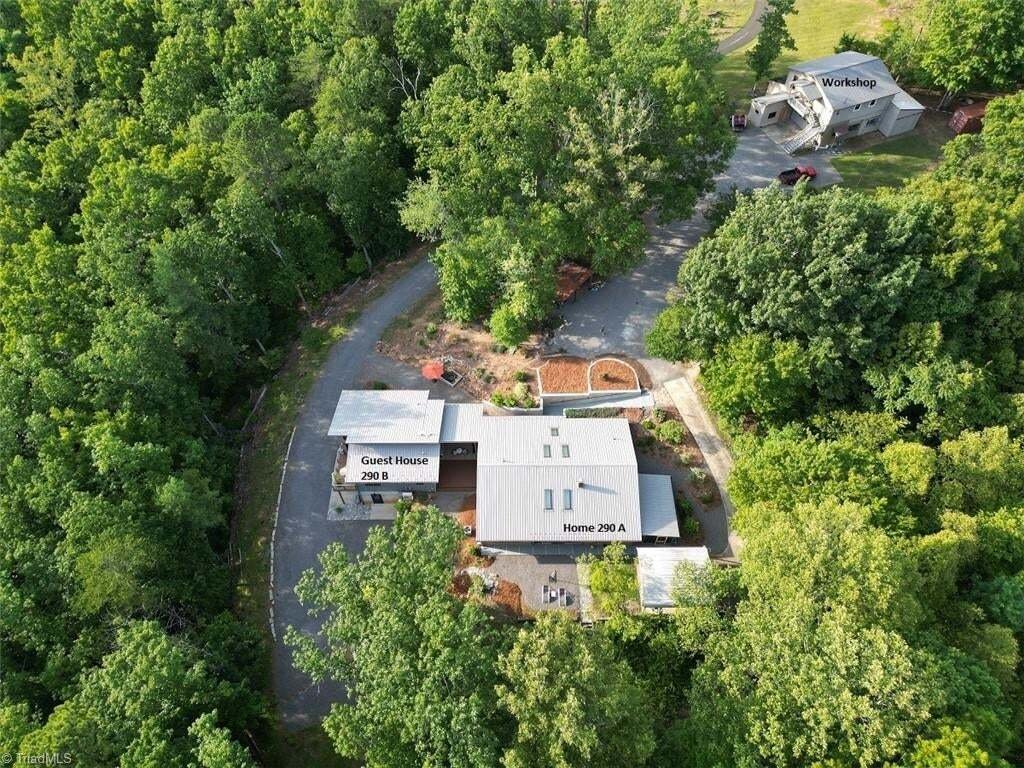 House in Claudville, Virginia, United States 2 - 18586504