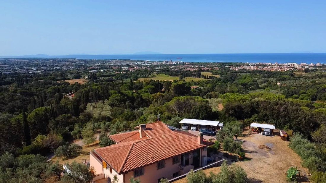 Villa in Rosignano Marittimo, Tuscany, Italy 2 - 18579082