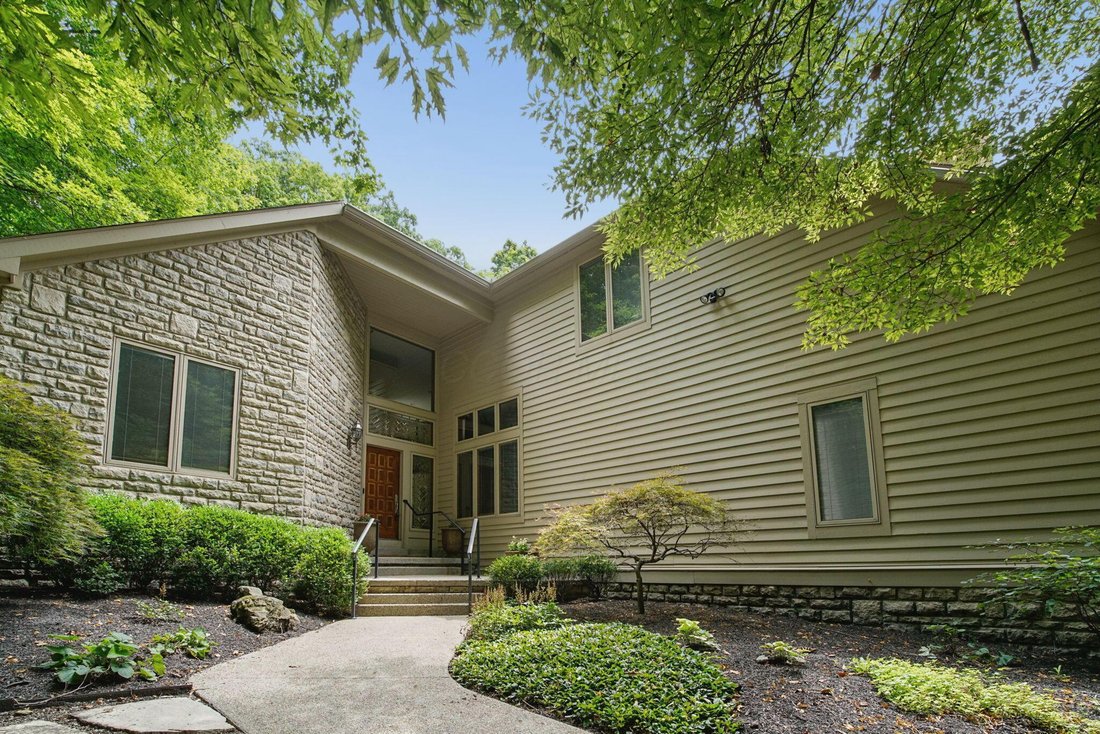 House in Gahanna, Ohio, United States 2 - 18586481