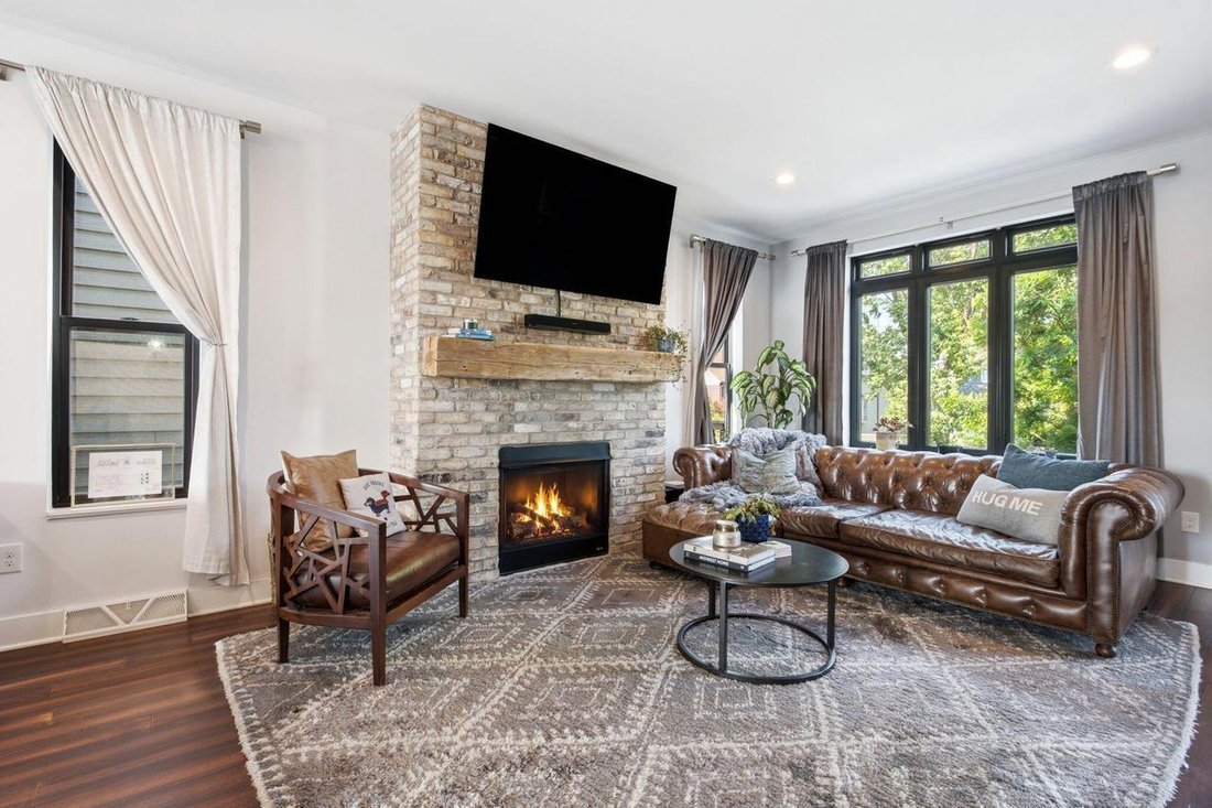 Condo in Milwaukee, Wisconsin, United States 3 - 18586412