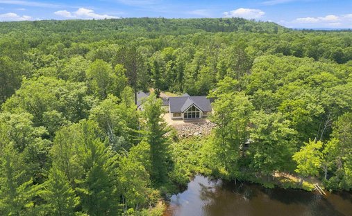 House in Cornucopia, Wisconsin, United States 1