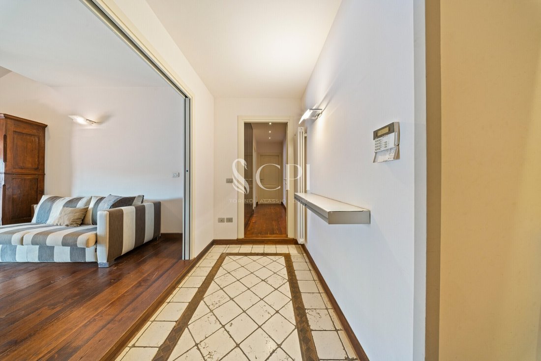 Penthouse in Center, Alassio, Italy 3 - 18587025