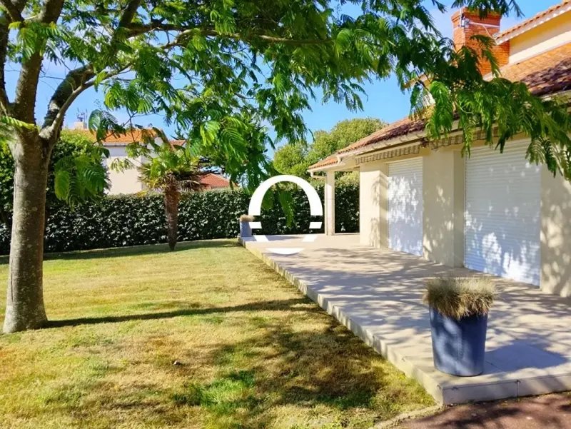 House in La Plaine-sur-Mer, Pays de la Loire, France 5 - 18586924