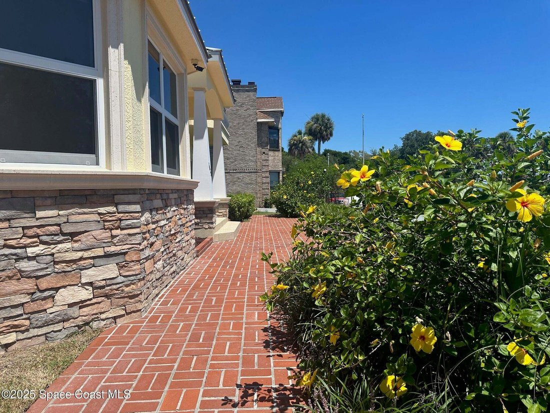 House in Cocoa, Florida, United States 3 - 18586542