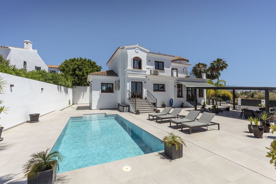 Villa in Estepona, Andalusia, Spain 1 - 18586848