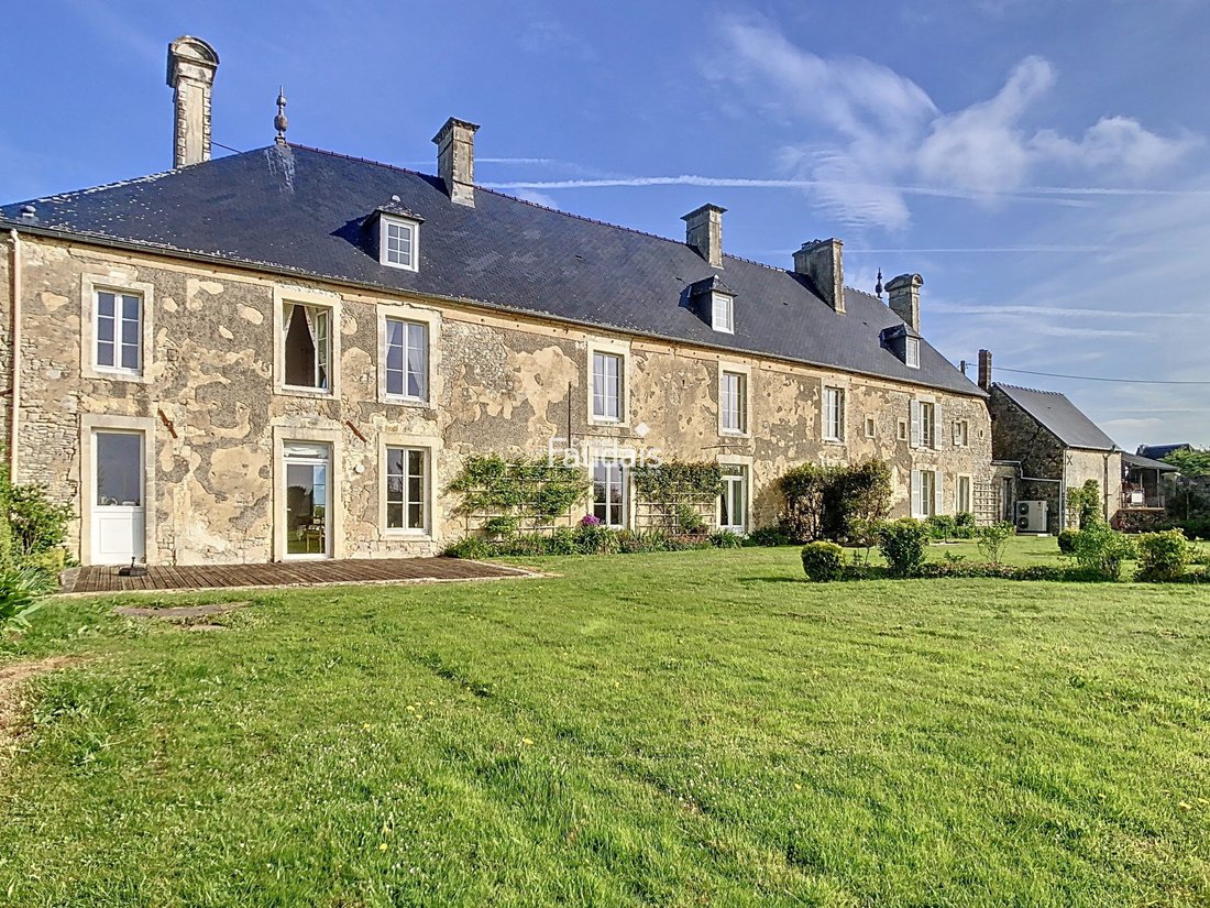 House in Isigny-sur-Mer, Normandy, France 3 - 18586938