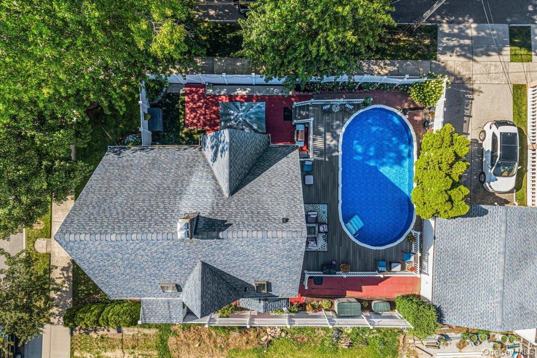 House in New York, New York, United States 3 - 18586795