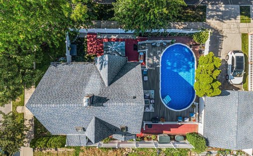 House in New York, New York, United States 1