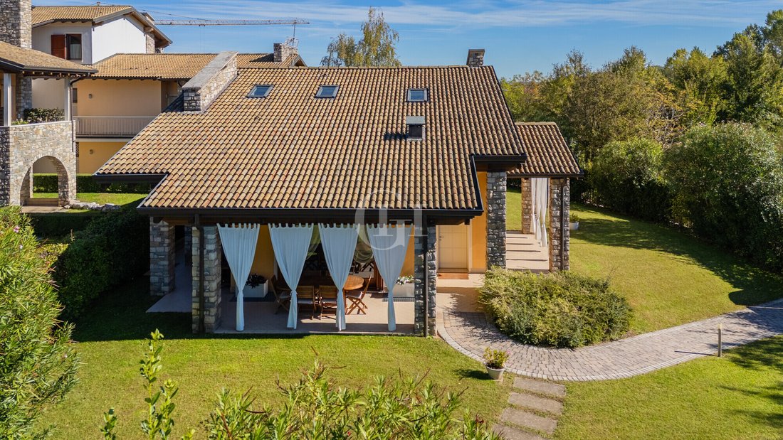Villa in Entroterra, Desenzano del Garda, Lombardy 3 - 18587056
