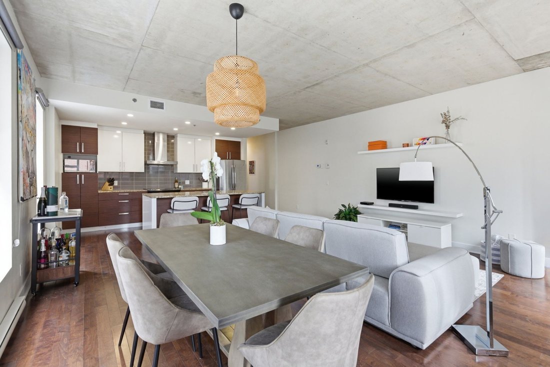 Apartment in Montréal, Quebec, Canada 5 - 18586630
