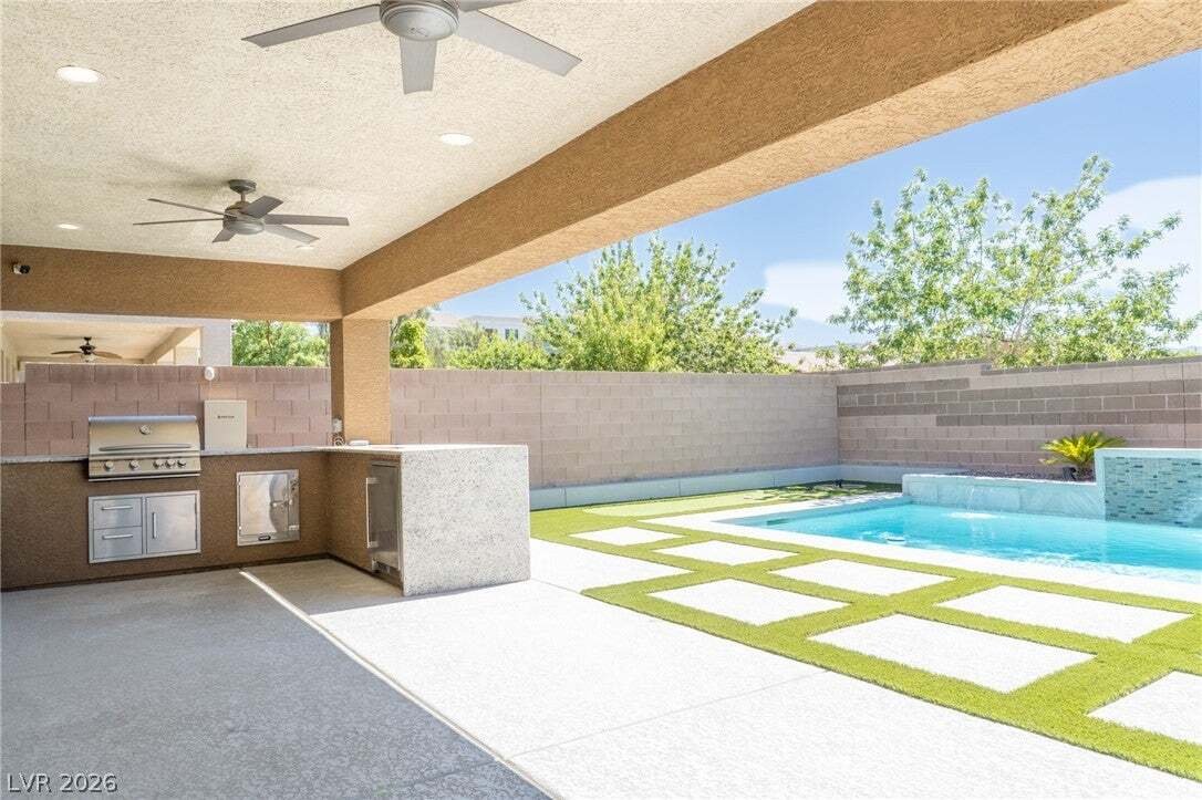 House in Las Vegas, Nevada, United States 3 - 18586616