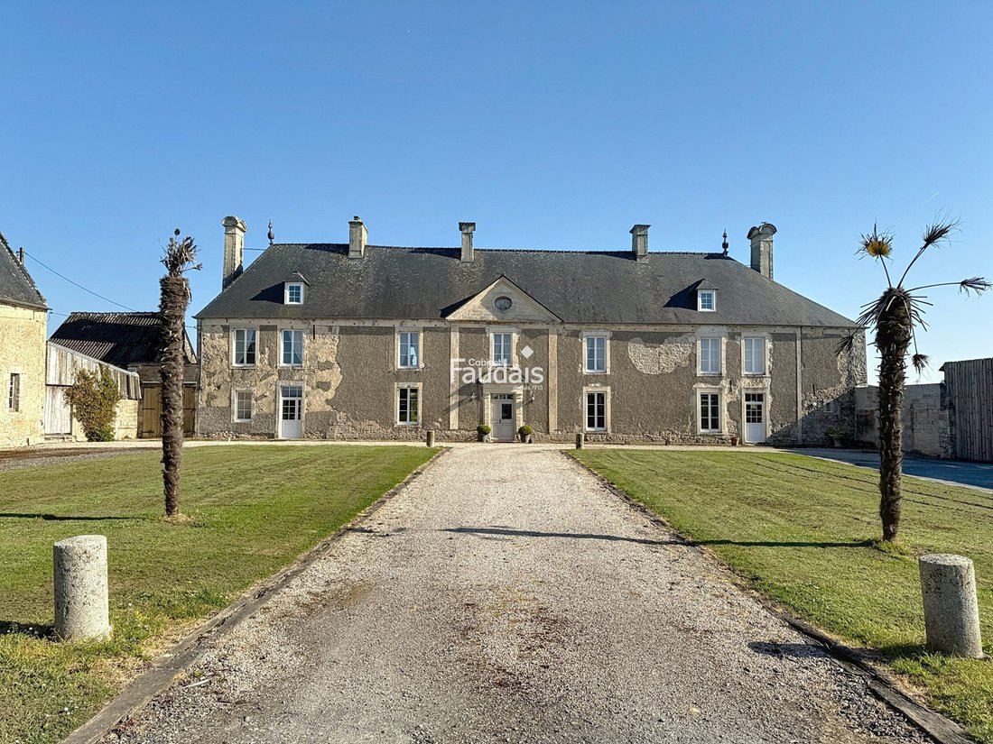 House in Isigny-sur-Mer, Normandy, France 1 - 18586938