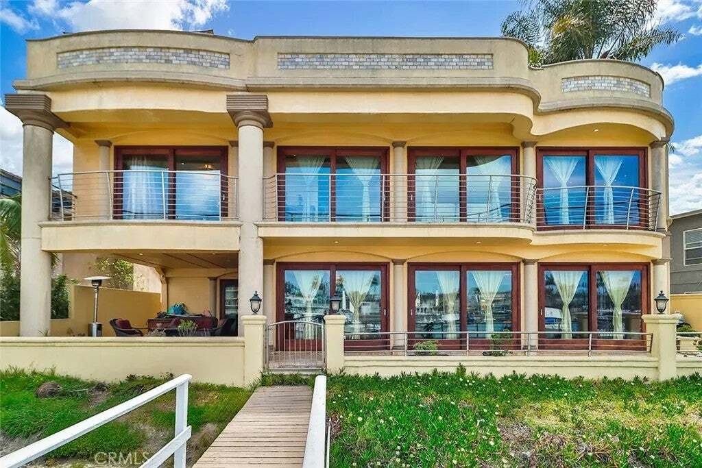 Condo in Signal Hill, California, United States 2 - 18586927