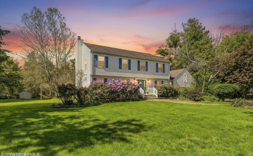 House in Manalapan Township, New Jersey, United States 1
