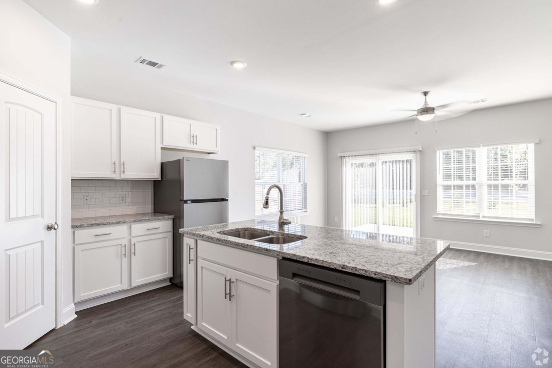 Townhouse in Hinesville, Georgia, United States 5 - 18586631