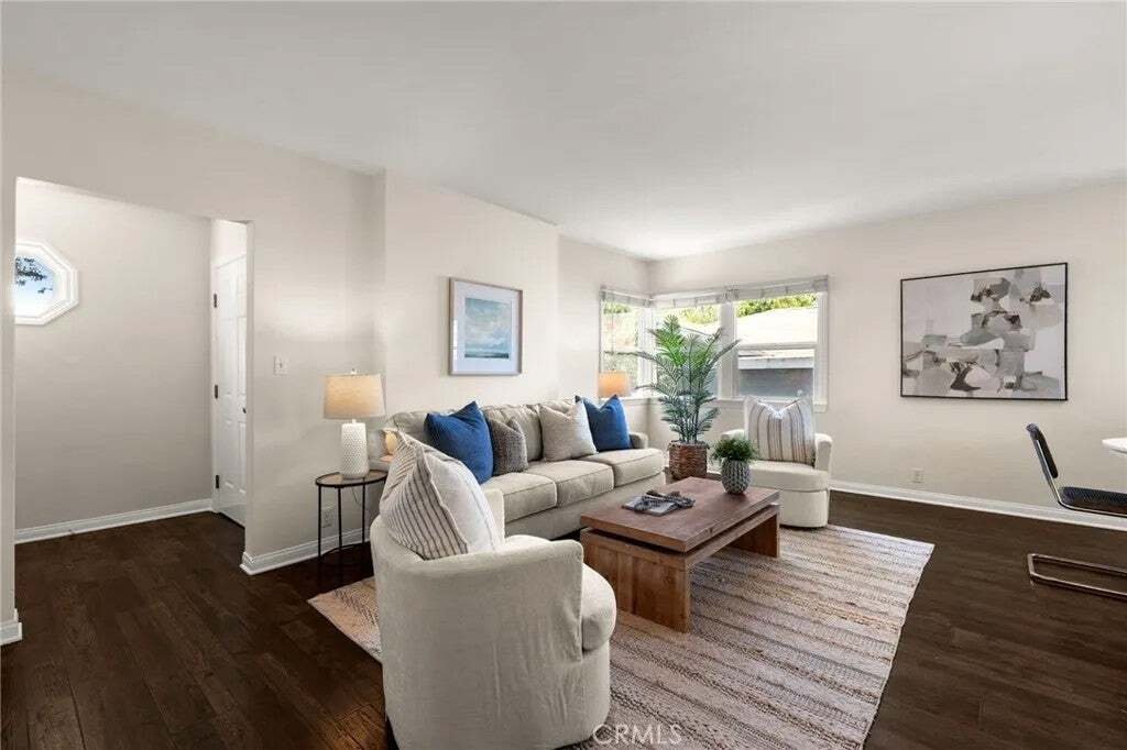 Torrance, California, United States 5 - 18586969