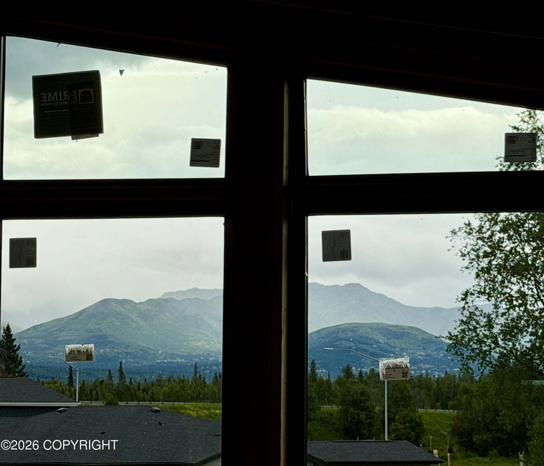 House in Anchorage, Alaska, United States 3 - 18586593