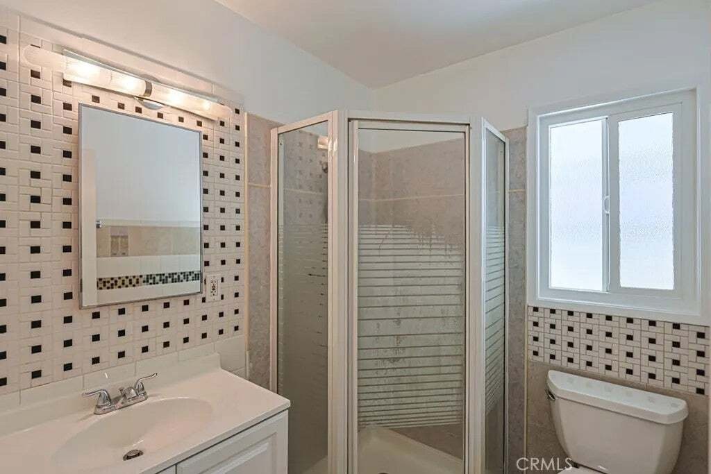 Condo in Garden Grove, California, United States 5 - 18586985