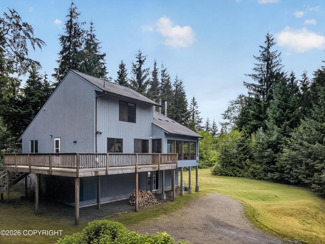 House in Ketchikan, Alaska, United States 3 - 18586574