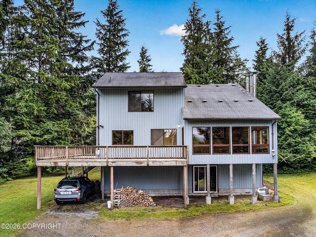 House in Ketchikan, Alaska, United States 2 - 18586574