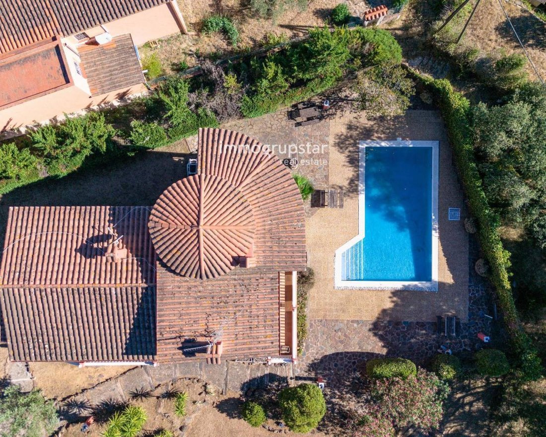 Chalet in Calonge i Sant Antoni, Catalonia, Spain 3 - 18586733
