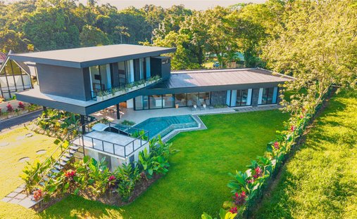House in Zeta trece, Alajuela Province, Costa Rica 1