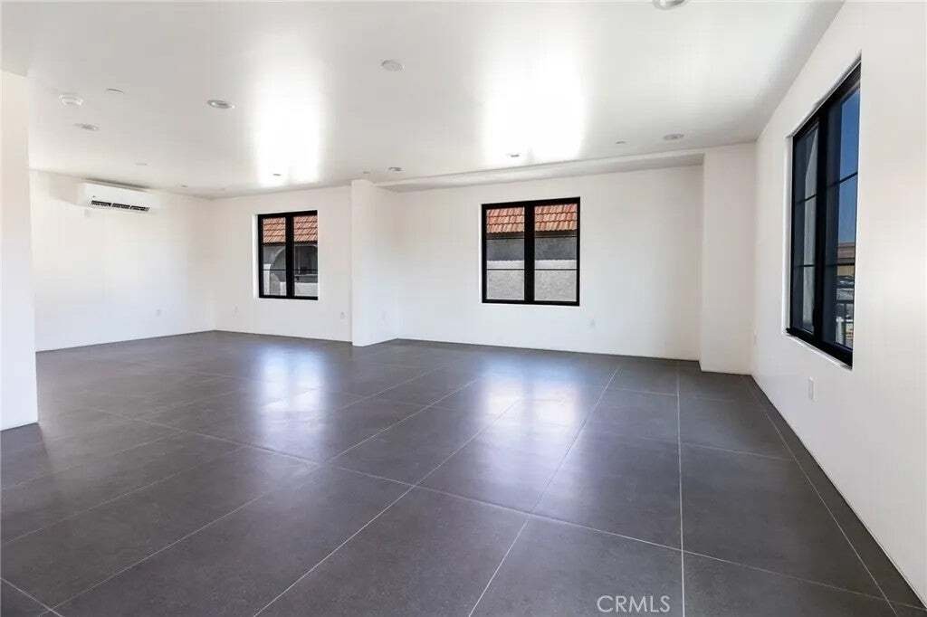Townhouse in San Gabriel, California, United States 4 - 18586958