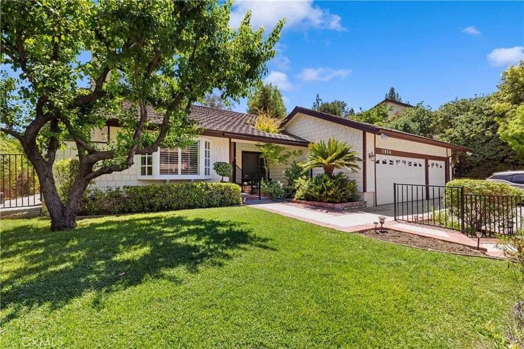 House in Los Angeles, California, United States 1 - 18586975