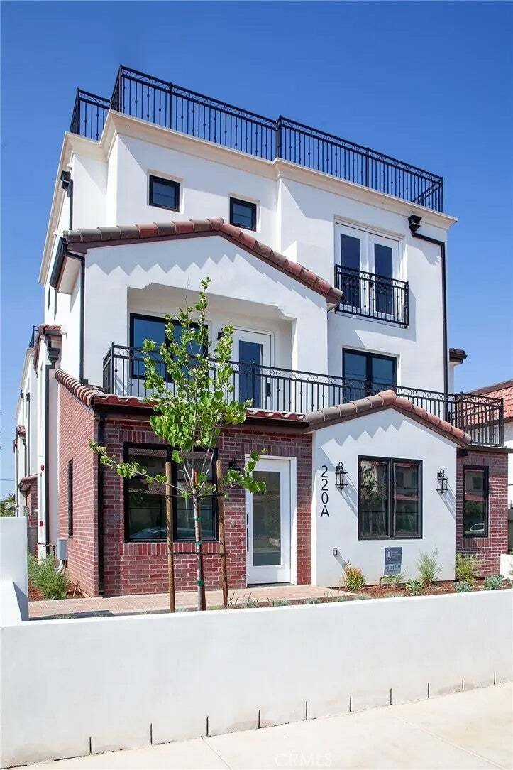 Townhouse in San Gabriel, California, United States 2 - 18586958