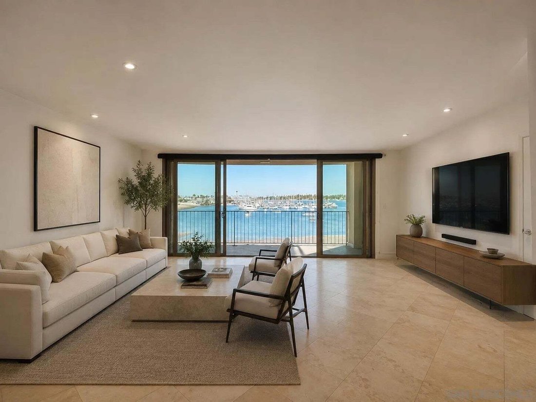 Condo in San Diego, California, United States 5 - 18586972