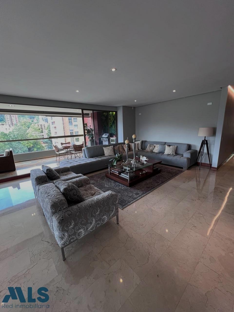 Apartment in Medellín, Antioquia, Colombia 4 - 18587057