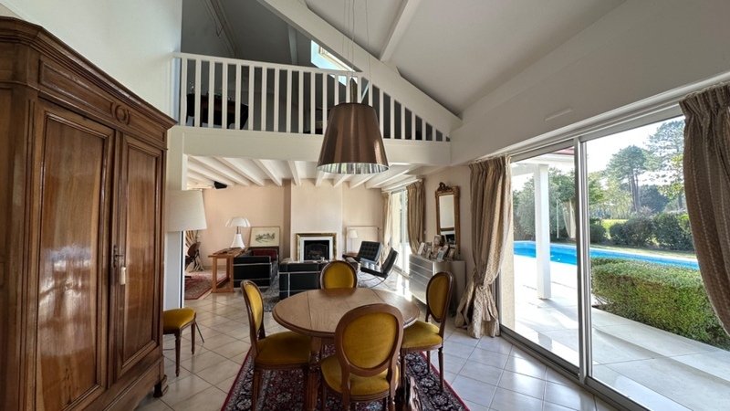 Villa in Le Monteil-Paul Montagne, Pessac, France 3 - 18587277