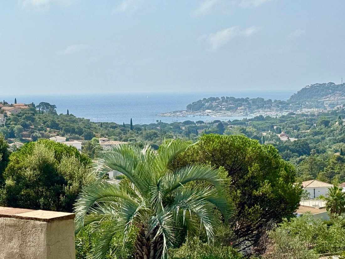 House in Sud, Cavalaire-sur-Mer, France 2 - 18587094
