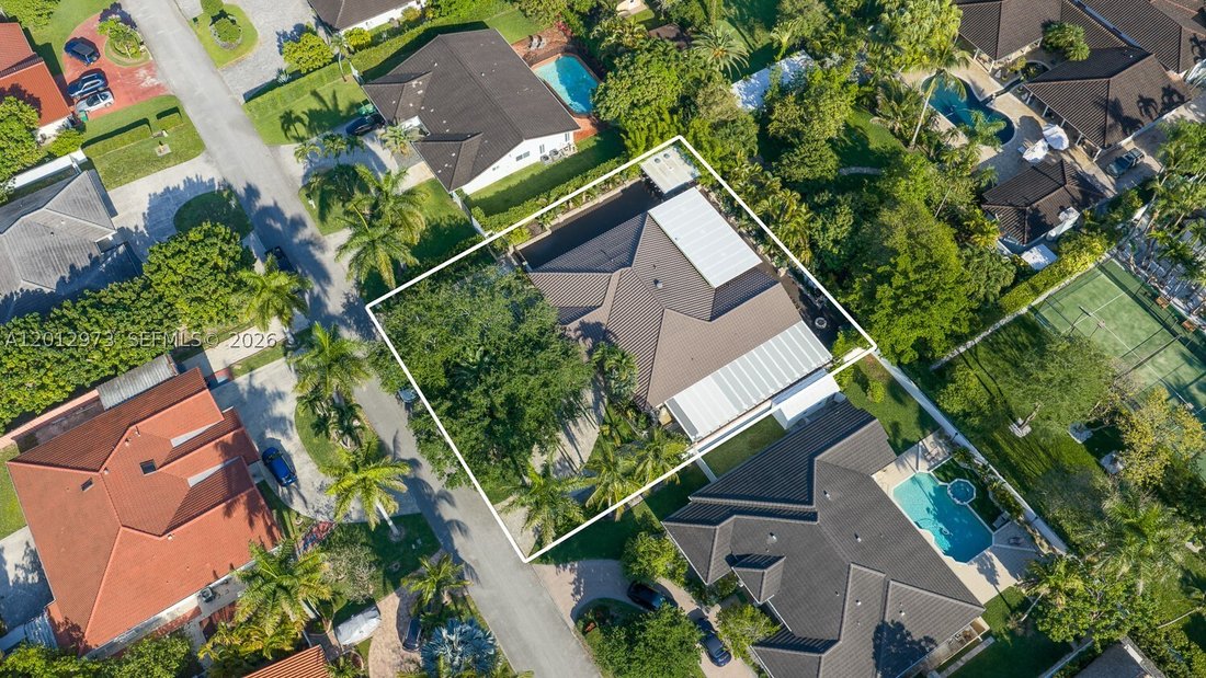 House in Miami, Florida, United States 4 - 17850496