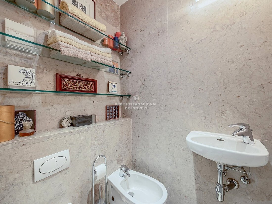 Apartment in Santa Maria Maior, Lisbon, Portugal 5 - 18515625