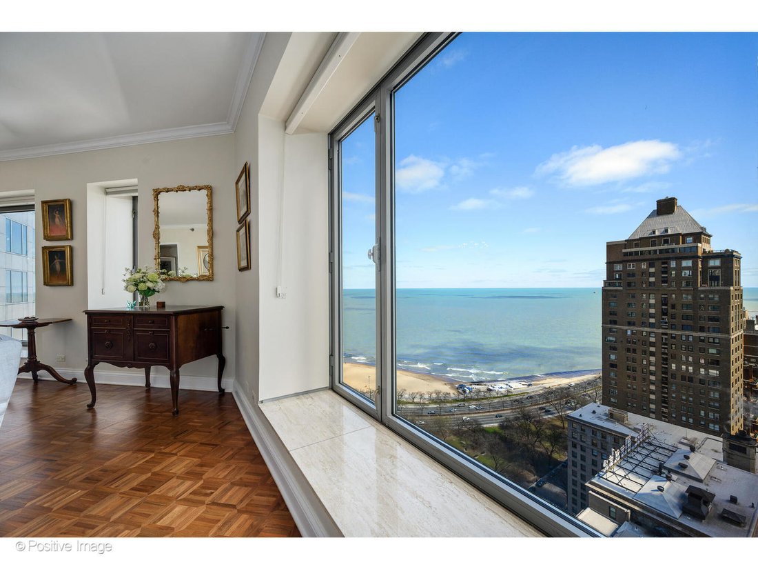 Condo in Chicago, Illinois, United States 5 - 18587213