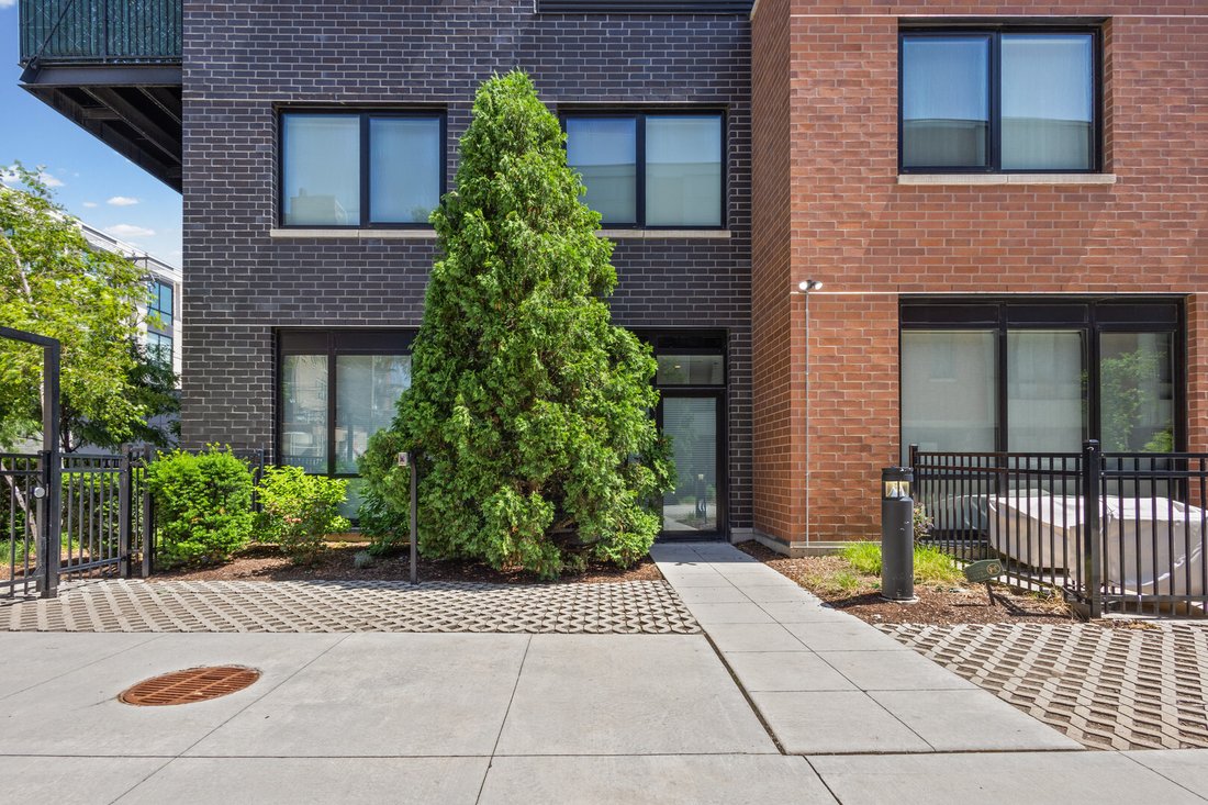 Condo in Chicago, Illinois, United States 2 - 18587224