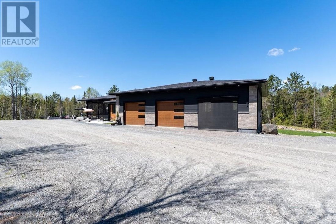 House in Greater Sudbury, Ontario, Canada 5 - 18587099