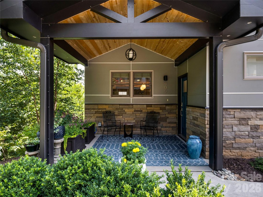 Villa in Asheville, North Carolina, United States 5 - 18587215