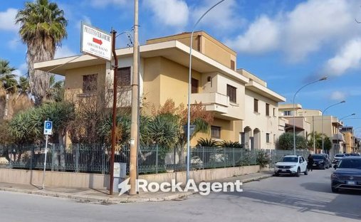 Villa in Castelvetrano Street - San Vito Seafront, Mazara del Vallo, Sicily 1