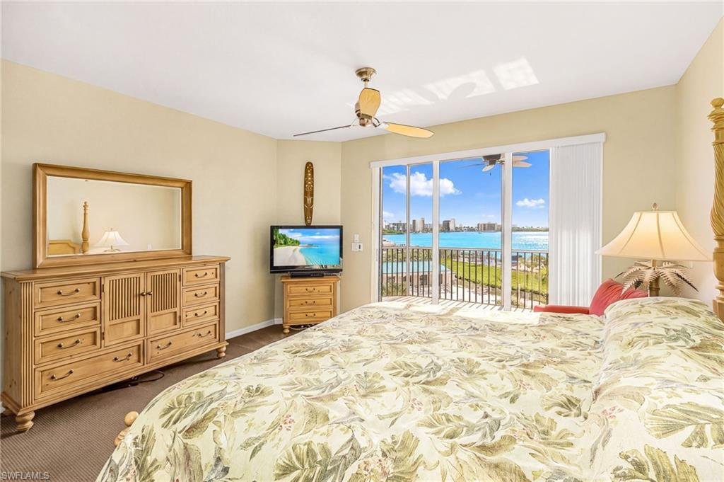 Condo in Fort Myers Beach, Florida, United States 4 - 18587245