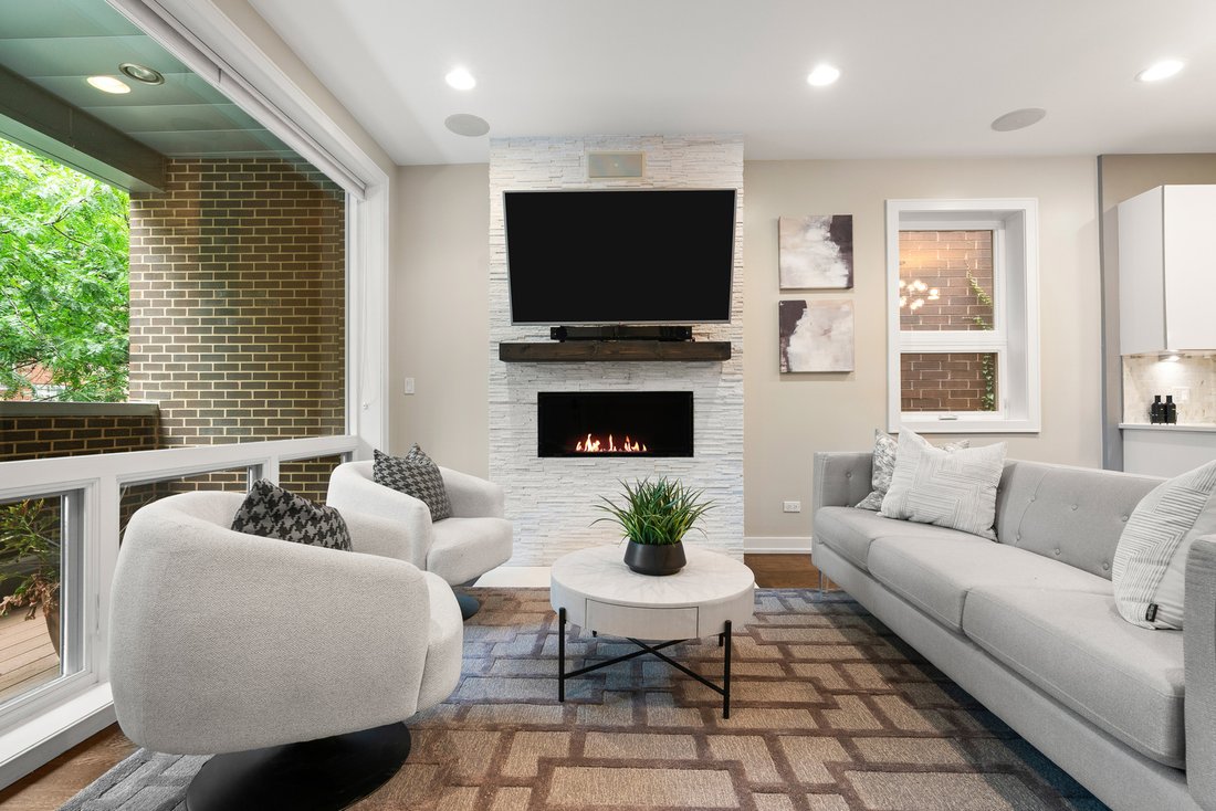 Condo in Chicago, Illinois, United States 2 - 18587211