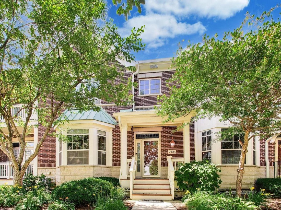 Villa in Glenview, Illinois, United States 1 - 18587214