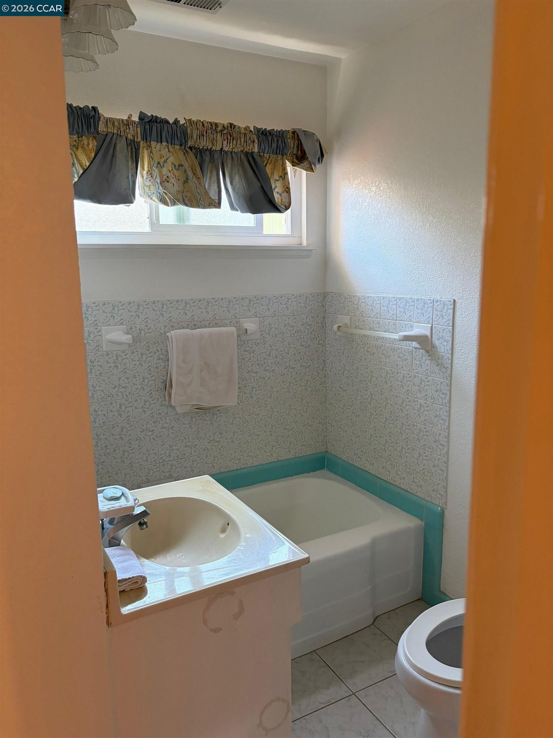 House in Pittsburg, California, United States 5 - 18587248