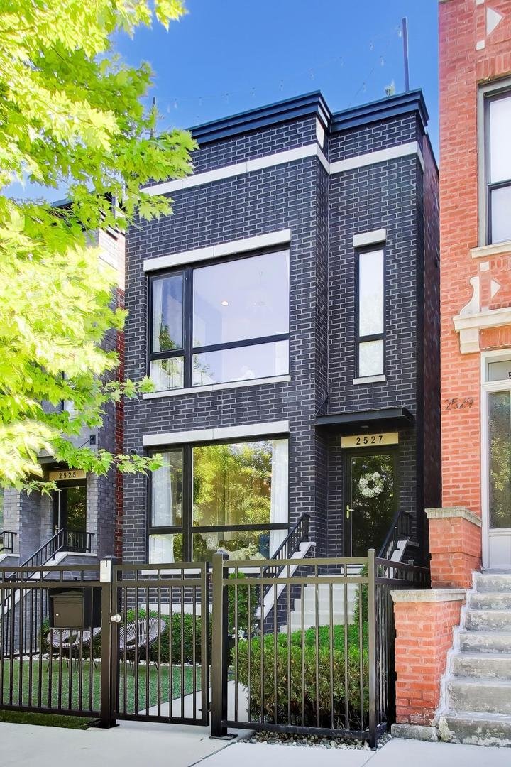 House in Chicago, Illinois, United States 2 - 18587207