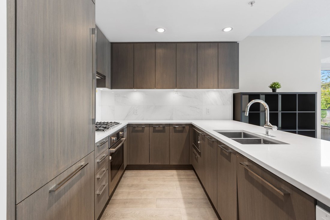 Condo in University Endowment Lands, British Columbia, Canada 5 - 18587251