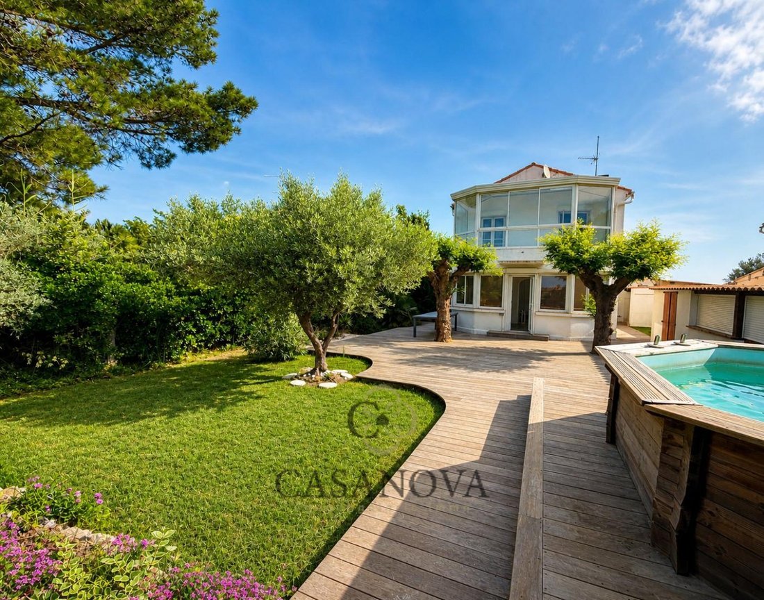 Villa in Rive Droite, Palavas-les-Flots, France 1 - 18010740