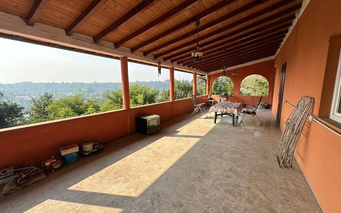 Estate in Capriate San Gervasio, Lombardy, Italy 2 - 18587382